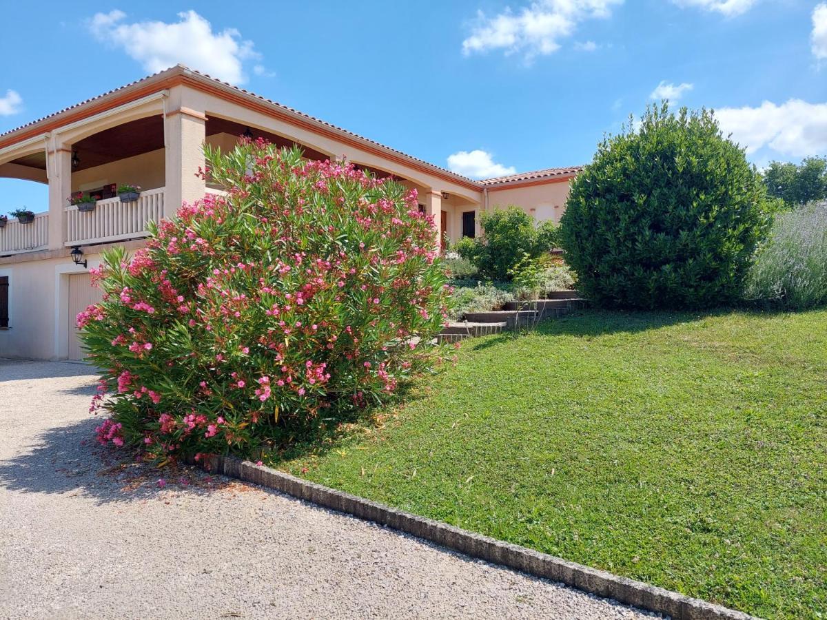 Aux Trois Mûriers Villeneuve-sur-Lot Extérieur photo