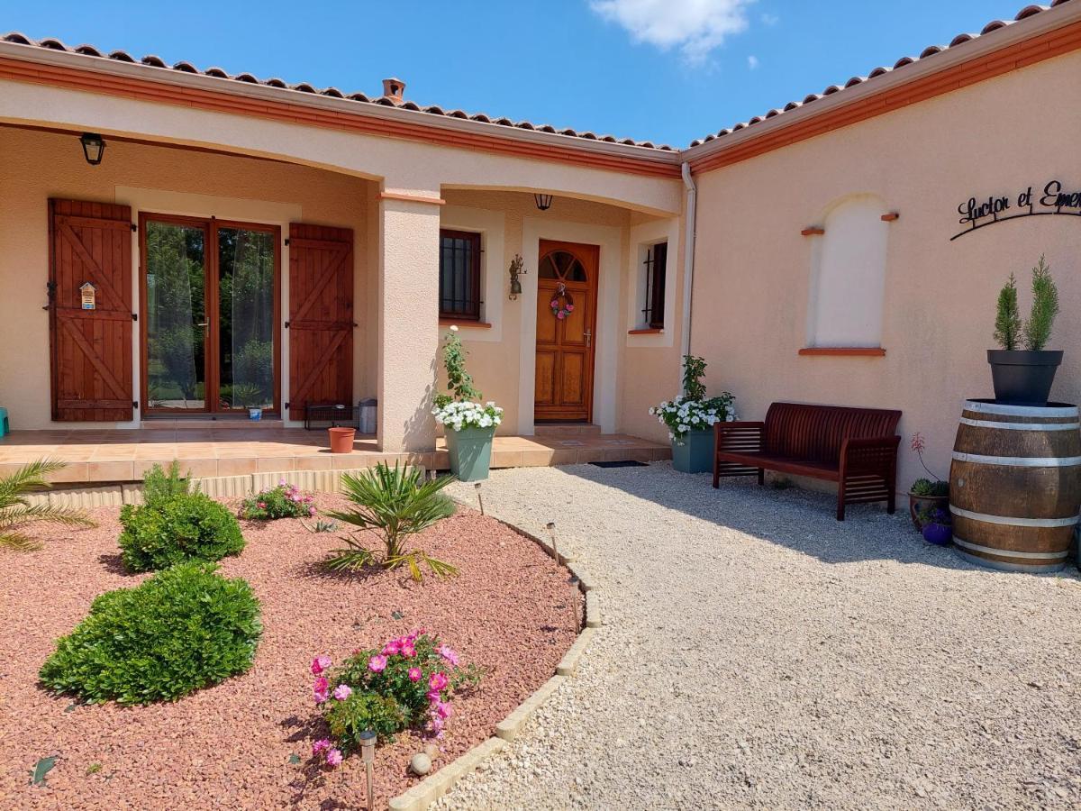 Aux Trois Mûriers Villeneuve-sur-Lot Extérieur photo