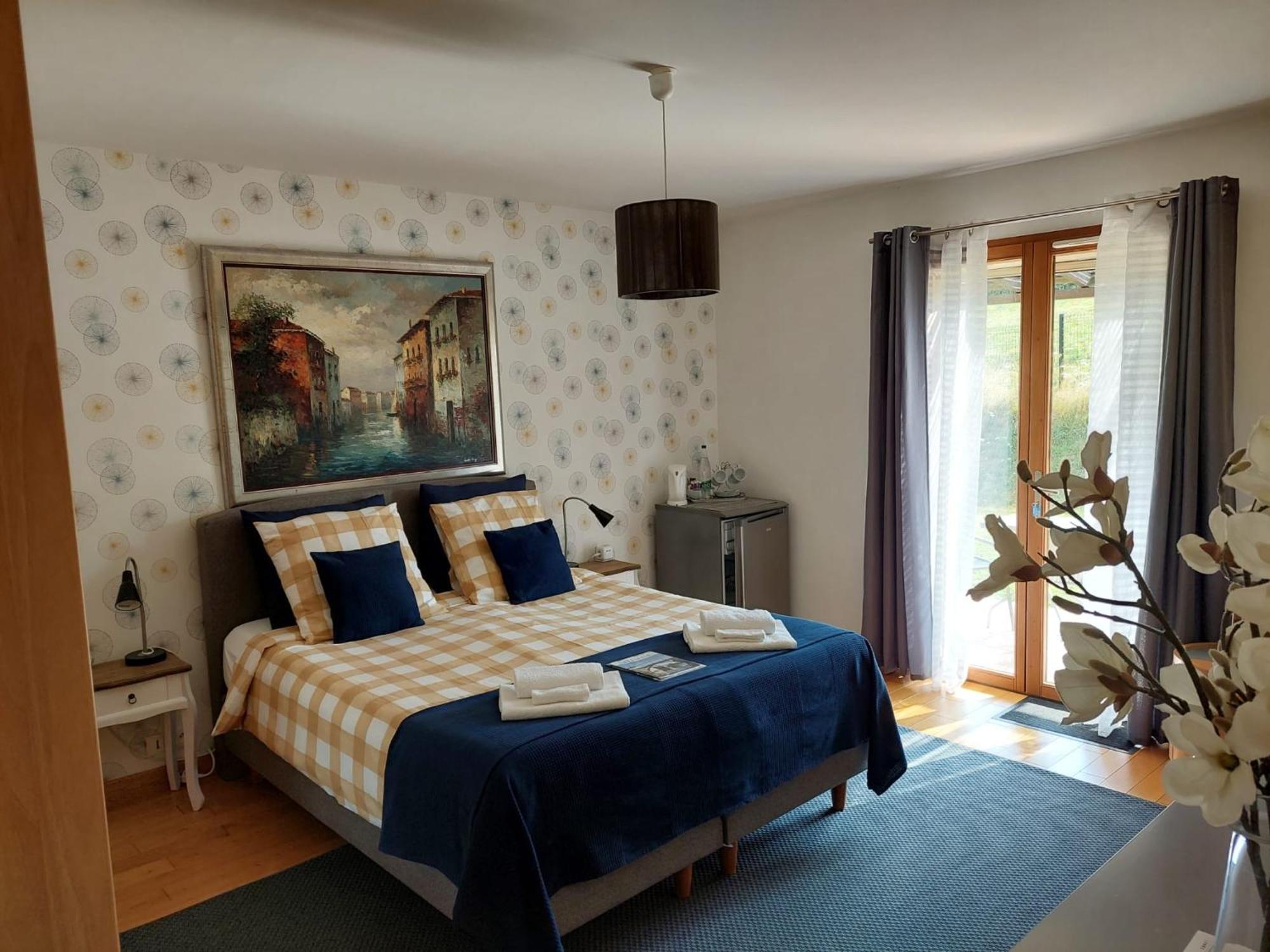 Aux Trois Mûriers Villeneuve-sur-Lot Extérieur photo